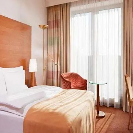 Sheraton Airport 4* Düsseldorf