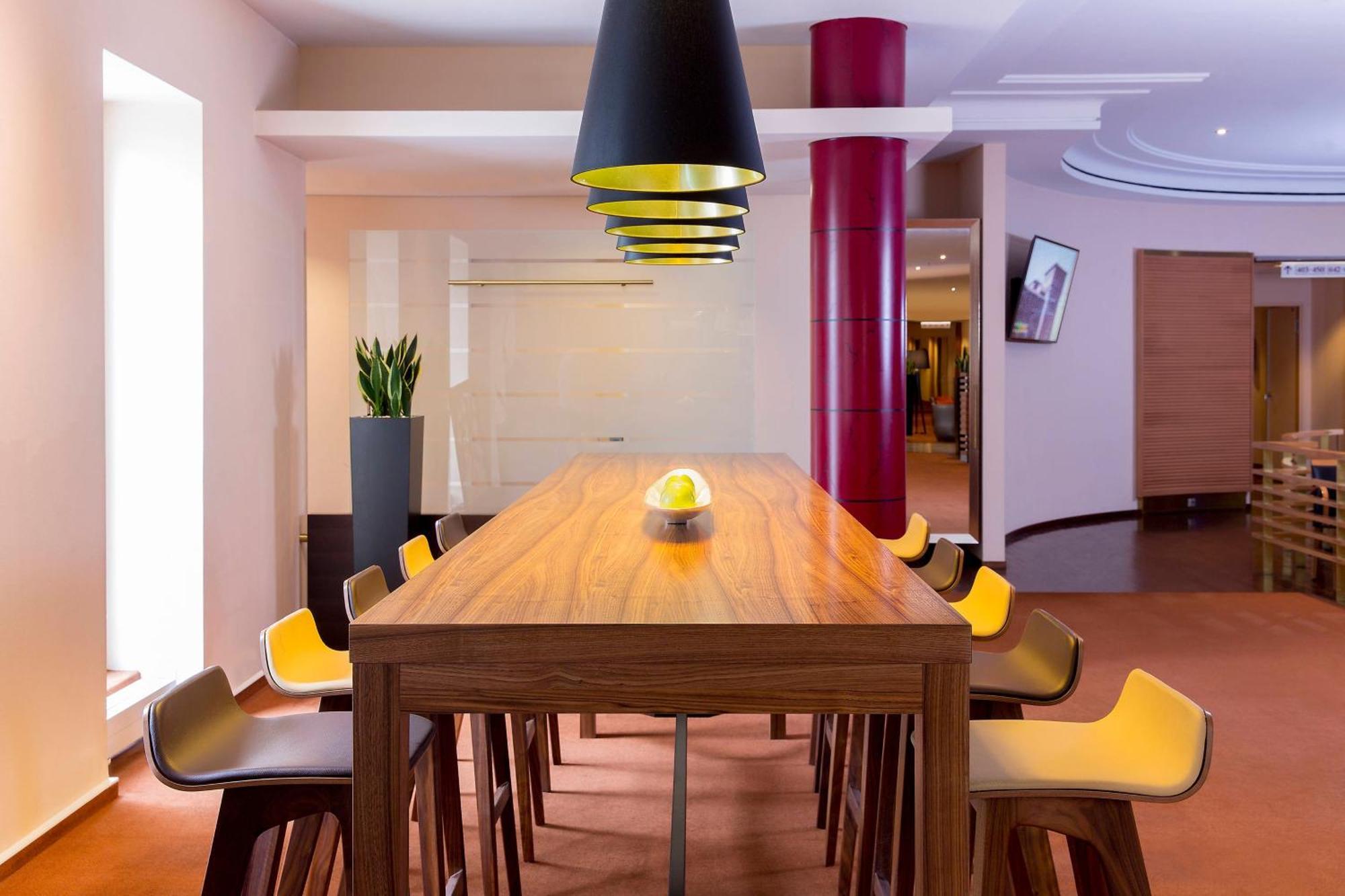 Sheraton Airport Hotel