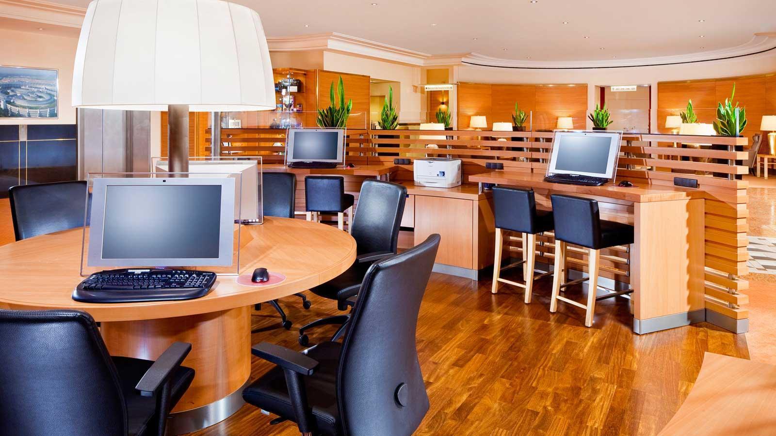 Sheraton Airport 4* Düsseldorf