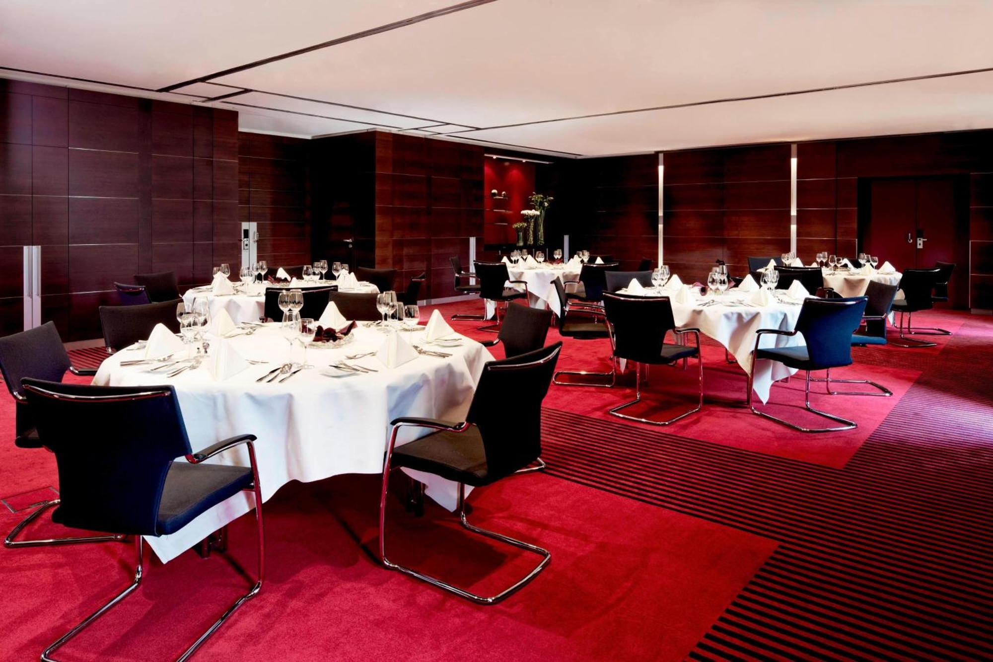 Sheraton Airport 4* Düsseldorf